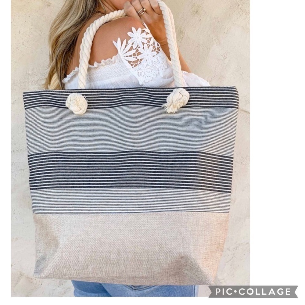 Ready for the 🏖 Beach/Pool. Tote Bags w/Zipper - Picture 3 of 7